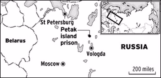 Do bị hạn chế tiếp xúc với bên ngoài nên 2 tù nhân ở đảo Petak được tuyên bố bị mất trí lâm sàng. Một nửa số tù nhân ở đây mắc bệnh lao.