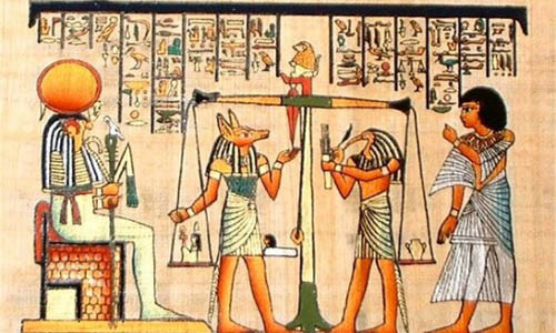 Tuy nhiên, trước khi vào bên trong, họ phải trải qua một bài kiểm tra khó khăn nhất đó là kiểm tra sức nặng của trái tim - cơ quan nội tạng duy nhất không bị loại bỏ trong quá trình ướp xác.