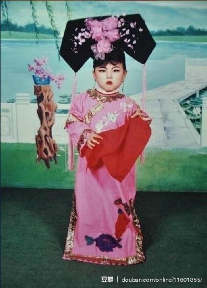 Thần thái đỉnh chóp từ bé.