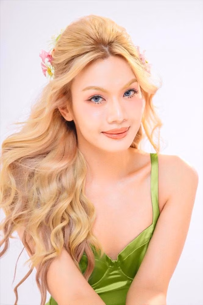 Dao Ba Loc nang cap visual voi mai toc bach kim-Hinh-3