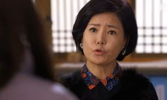 Tôi choáng biết lý do mẹ chồng đối xử tệ bạc với vợ chồng tôi Toi choang biet ly do me chong doi xu te bac voi vo chong toi