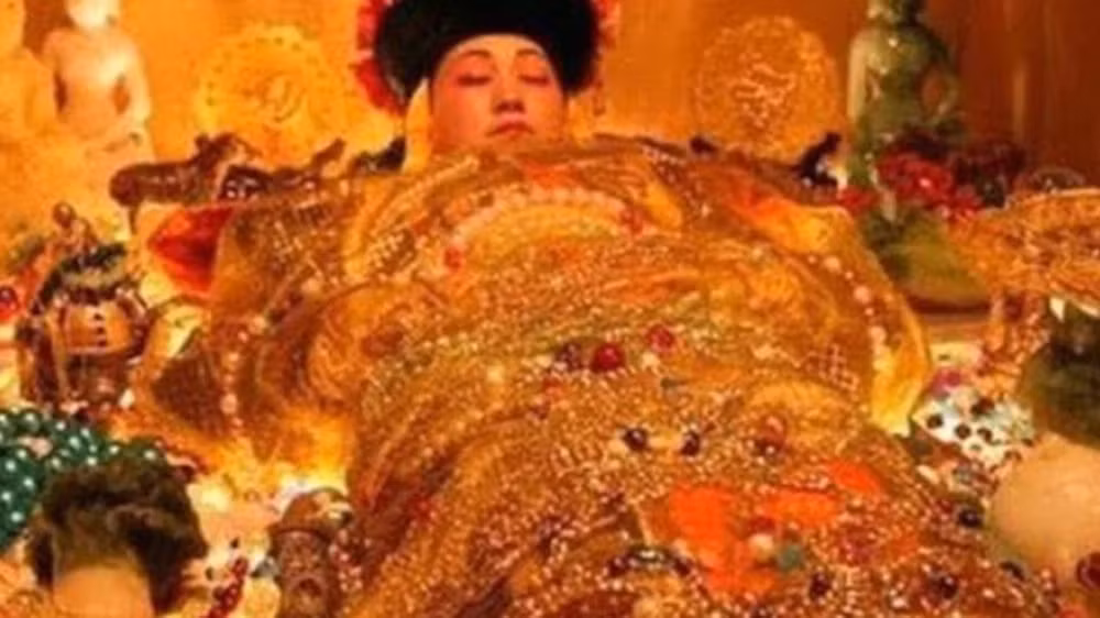 Thoi phong kien, phi tan cua hoang de sau khi chet deu phai lam dieu nay-Hinh-2