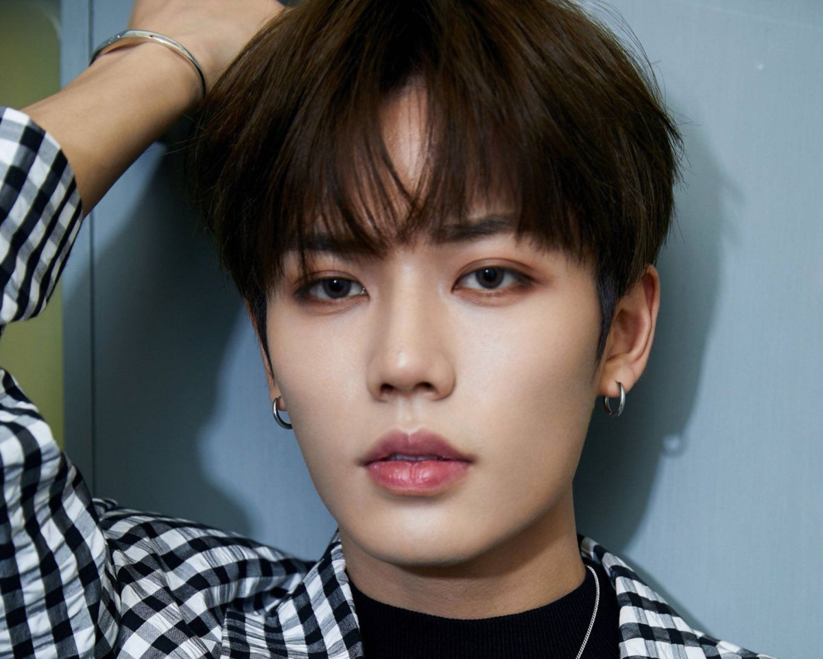 Nam thần tượng bị "bóc phốt" nói dối, lợi dụng fan, nghiện cờ bạc ảnh 4