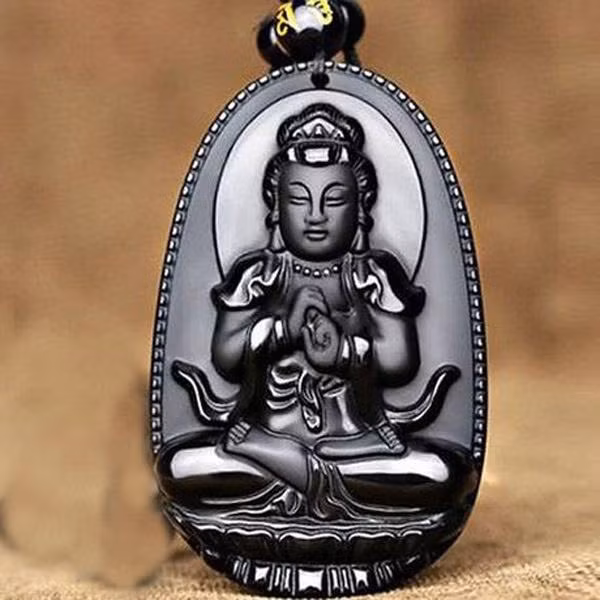 Vat pham phu tro cong danh, tinh duyen hong ruc cho 12 con giap-Hinh-6