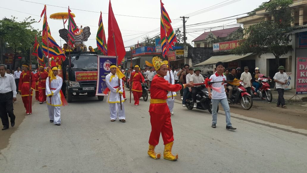 Dac sac Le hoi 'Thap nien su le' vua thanh Di san quoc gia-Hinh-2