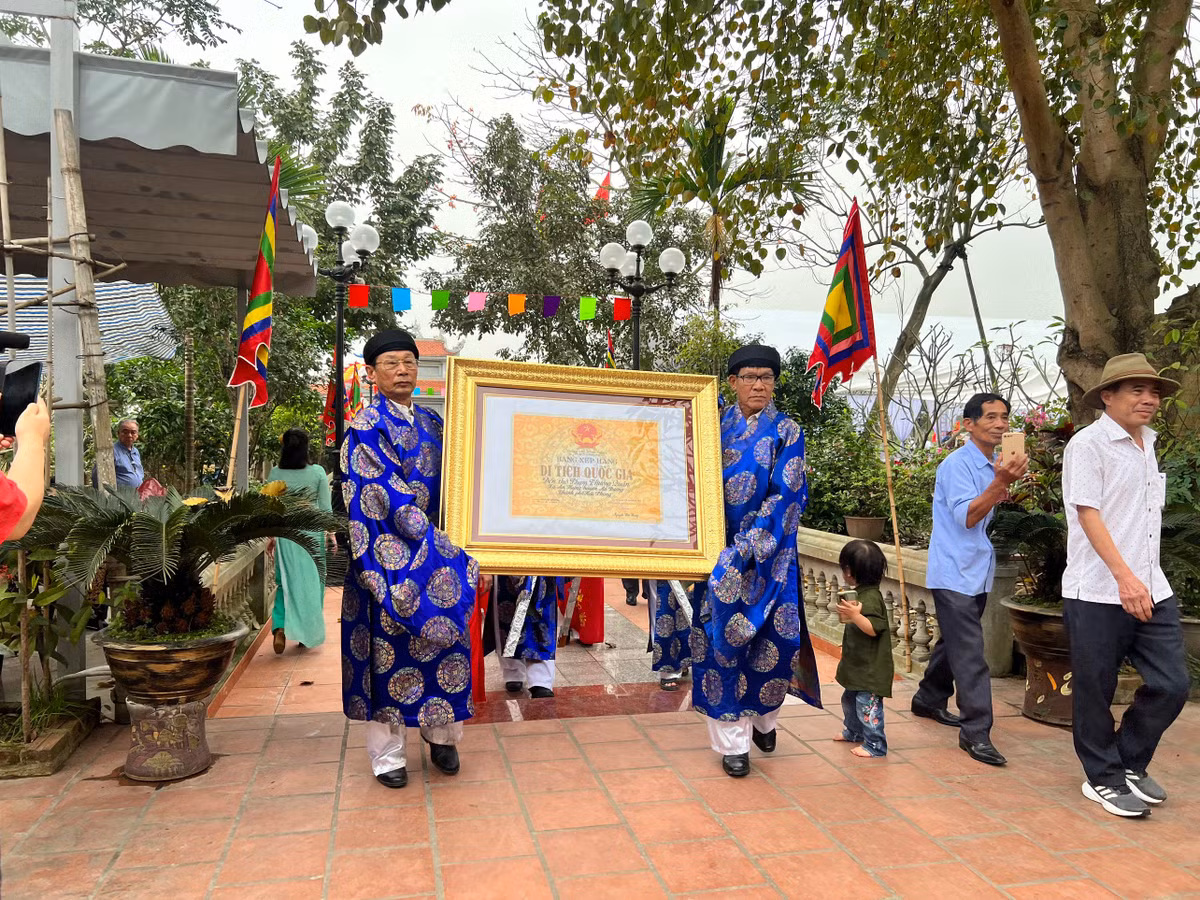 Tam voc quoc gia cua ngoi den tho vi quan noi tieng Hai Phong-Hinh-2