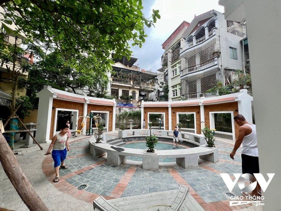 Giếng làng đã và đang cần được gìn giữ, khôi phục để nhắc nhở các thế hệ mai sau luôn nhớ về cội nguồn. Nó như là một chứng nhân của lịch sử, người dân còn gắn cho giếng làng những câu truyện, truyền thuyết, huyền thoại mang tính nhân văn thể hiện nét văn hóa tâm linh của cả cộng đồng.