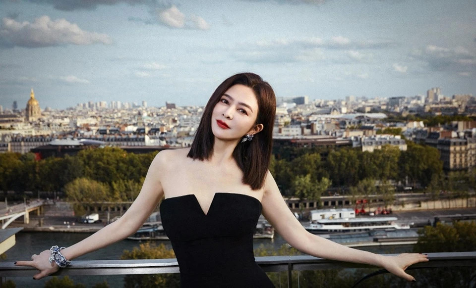 Cuoc song cua 'de nhat my nhan' Quan Chi Lam hien ra sao?