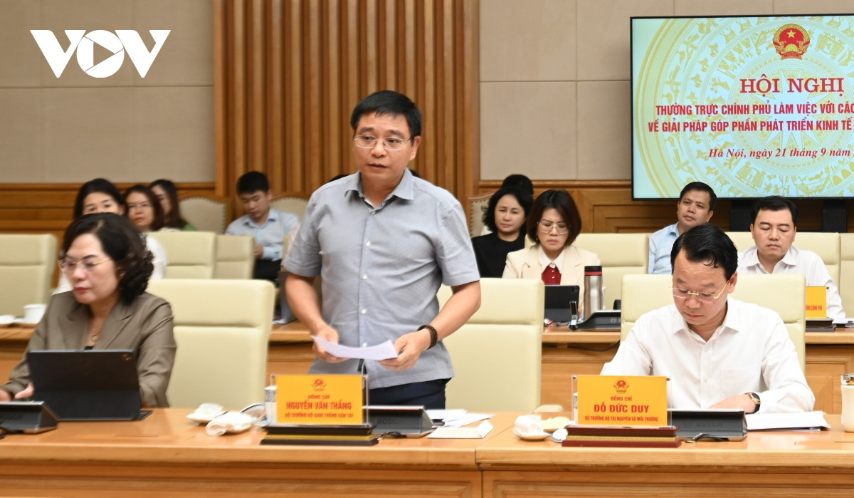 Thủ tướng: Chính phủ cam kết không hình sự hóa các quan hệ kinh tế - Hình 6 Thu tuong: Chinh phu cam ket khong hinh su hoa cac quan he kinh te-Hinh-6