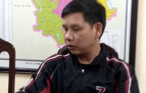 Anh Đỗ Tú Lam tại cơ quan công an.