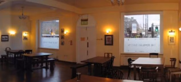 Quán rượu Pembury Tavern, Hackney, Luân Đôn