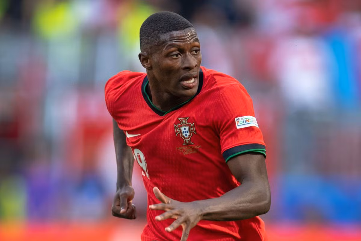 =6. Nuno Mendes (Bồ Đào Nha, tốc độ tối đa: 35,2 km/h).