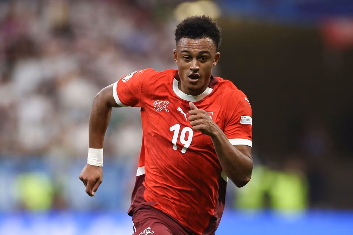 3. Dan Ndoye (Thuỵ Sĩ, tốc độ tối đa: 35,6 km/h).
