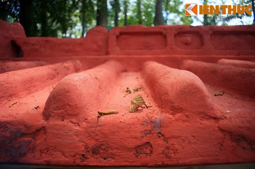 Tương truyền, hậu duệ đời thứ tư của ông Lâm Tam Lang là ông Lâm Quang Ky đã làm Phó lãnh binh của người anh hùng dân tộc Nguyễn Trung Trực, góp phần không nhỏ trong trận đánh tàu Espérance trên sông Nhật Tảo.