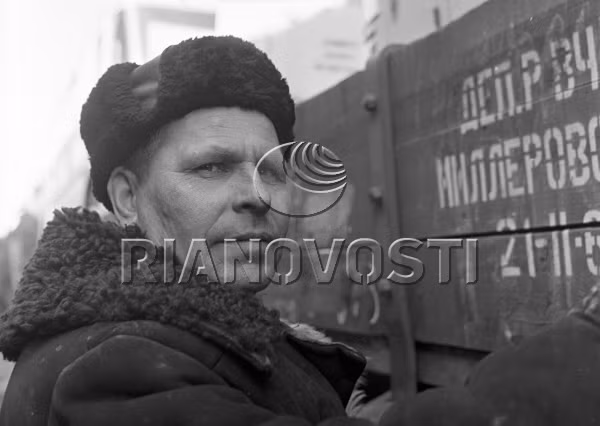 Konstantin Zuyev, chiến sĩ biên phòng Liên Xô từng bị quân Trung Quốc bắt giữ.