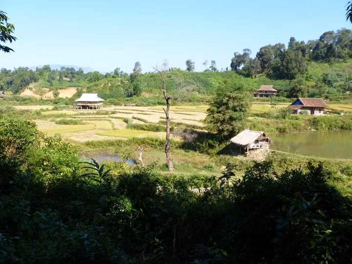 Khung cảnh thiên nhiên hiện tại ở Mường Phăng. Ảnh: Deano Photo World.