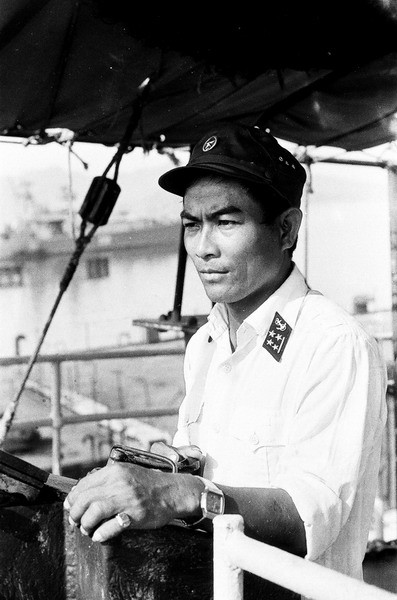 Chân dung Đại úy Nguyễn Văn Hiền, thuyền trưởng Tàu HQ-861 đưa đoàn công tác thực hiện chuyến đi Trường Sa tháng 5/1988.