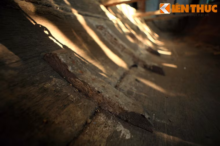 Tại Đức, có những chiếc thuyền độc mộc cổ đã được giới khảo cổ phát hiện và định tuổi vào khoảng thời đại đồ đá, cách đây hàng vạn năm.