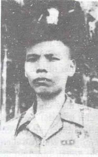 Trần Can sinh năm 1931 dân tộc Kinh, quê ở xã Sơn Thành, huyện Yên Thành, tỉnh Nghệ An, nhập ngũ tháng 1/1951. Từ khi vào bộ đội, anh chiến đấu rất dũng cảm, mưu trí, chỉ huy hết sức linh hoạt và trở thành tấm gương cổ vũ phong trào thi đua giết giặc lập công sôi nổi trong toàn đơn vị. Trần Can đã hy sinh anh dũng sáng ngày 7/5/1954, ngày kết thúc Chiến dịch Điện Biên Phủ lịch sử trong trận đánh điểm cao 507