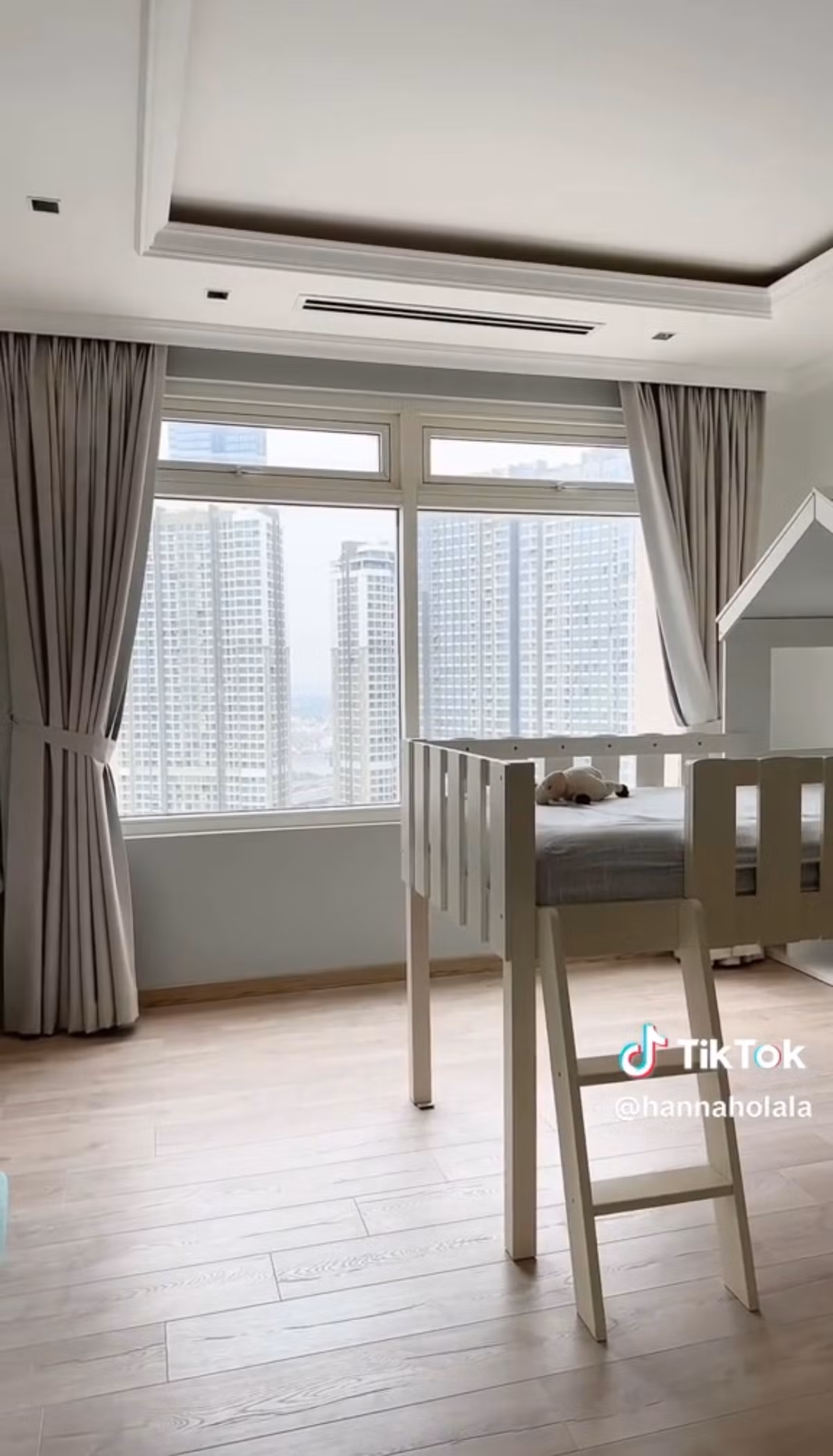 “Dot nhap” penthouse cua nu CEO dung hu kem 42 trieu-Hinh-4