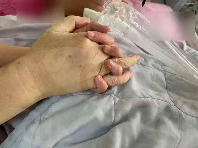 Người vợ kém 39 tuổi của nhạc sĩ U70: 'Yêu chồng không vì tiền' - Hình 3 Nguoi vo kem 39 tuoi cua nhac si U70: 'Yeu chong khong vi tien'-Hinh-3