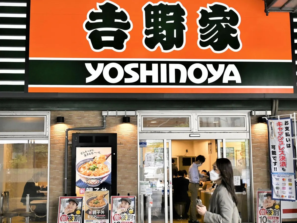 Cai gia cua viec bat chuoc trao luu 'khung bo sushi'-Hinh-3