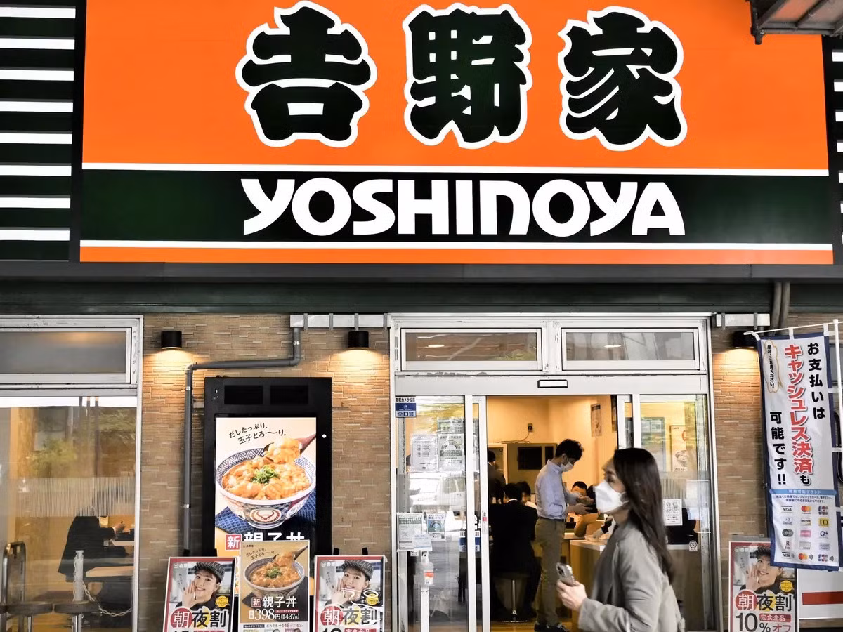 Cai gia cua viec bat chuoc trao luu 'khung bo sushi'-Hinh-3