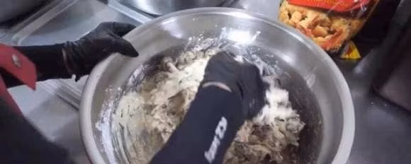 Loai oc song bui ram, nay tro thanh mon ngon gia dat-Hinh-6