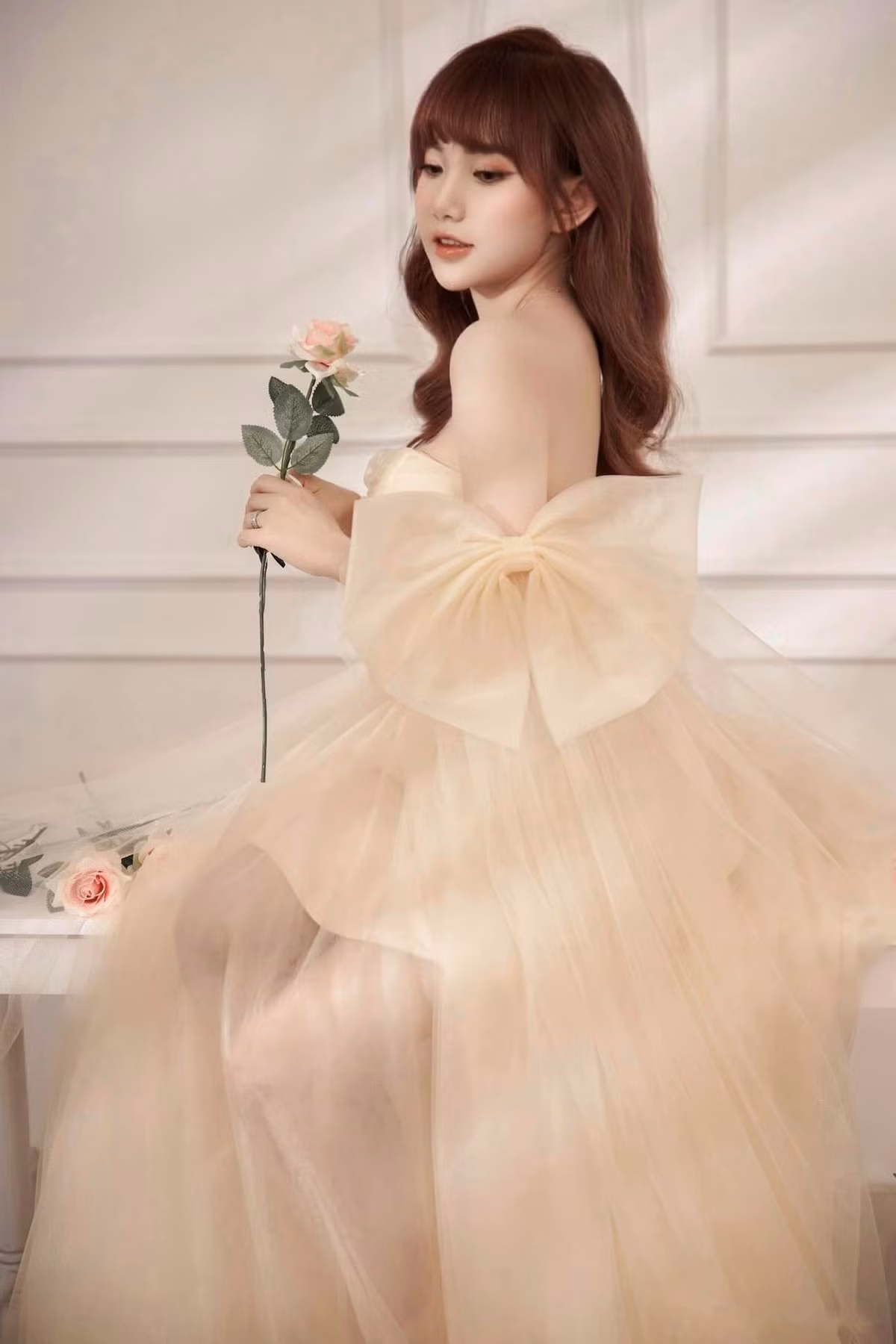 Tiktoker Thu Trang cuc xinh khien cong dong mang “xuyt xoa” khen ngoi-Hinh-3