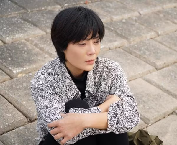 Ky la ve Thanh Huong: Loat vai bi thuong gan voi 1 chu cai-Hinh-2