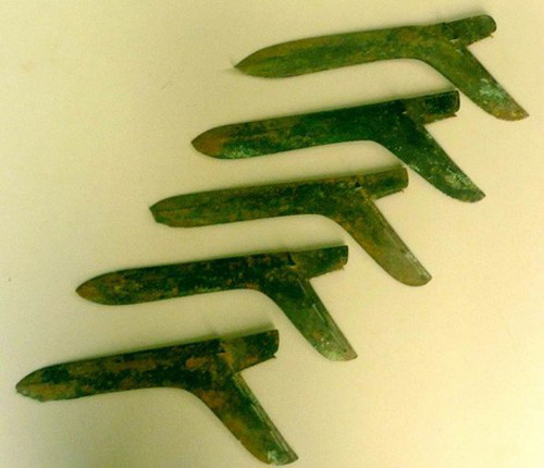 5 chiếc qua đồng Đông Sơn là đồ tùy táng.