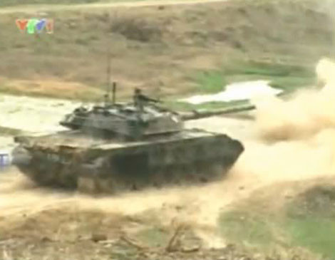 T-55M3 bắn thử pháo 105mm.