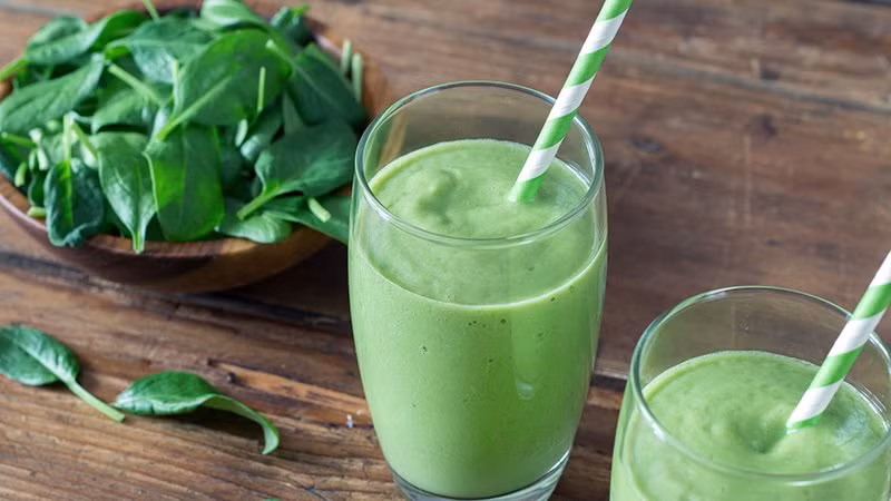 4 loai rau giau vitamin C hon ca cam chanh it ai biet-Hinh-2