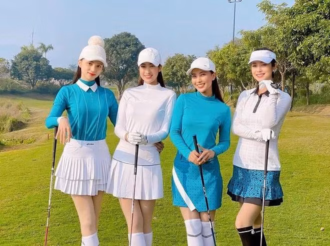 Pham Huong he choi golf la kin mit, khac han dan Hau que nha-Hinh-12