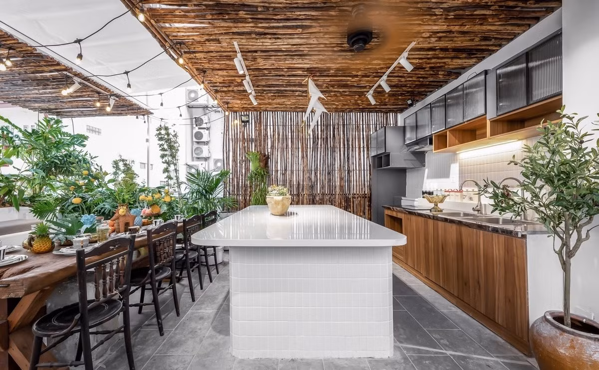 Khu vuon resort, phong tam 'nghin sao' giua lung chung troi o TP.HCM-Hinh-16