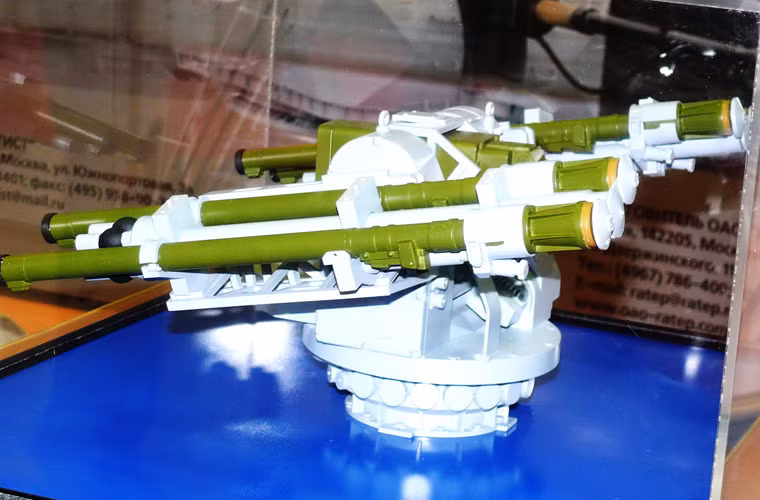 Đặc biệt, tại Indo-Defence, Almaz-Antey sẽ trình làng tháp pháo đặc biệt có thể lắp đến 4 đạn tên lửa phòng không vác vai Igla.