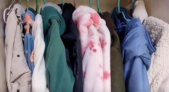 Bon loai quan ao cu khong duoc tuy tien cho di