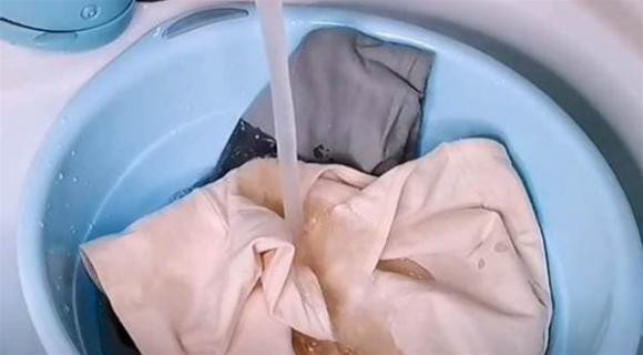 Bon loai quan ao cu khong duoc tuy tien cho di-Hinh-5