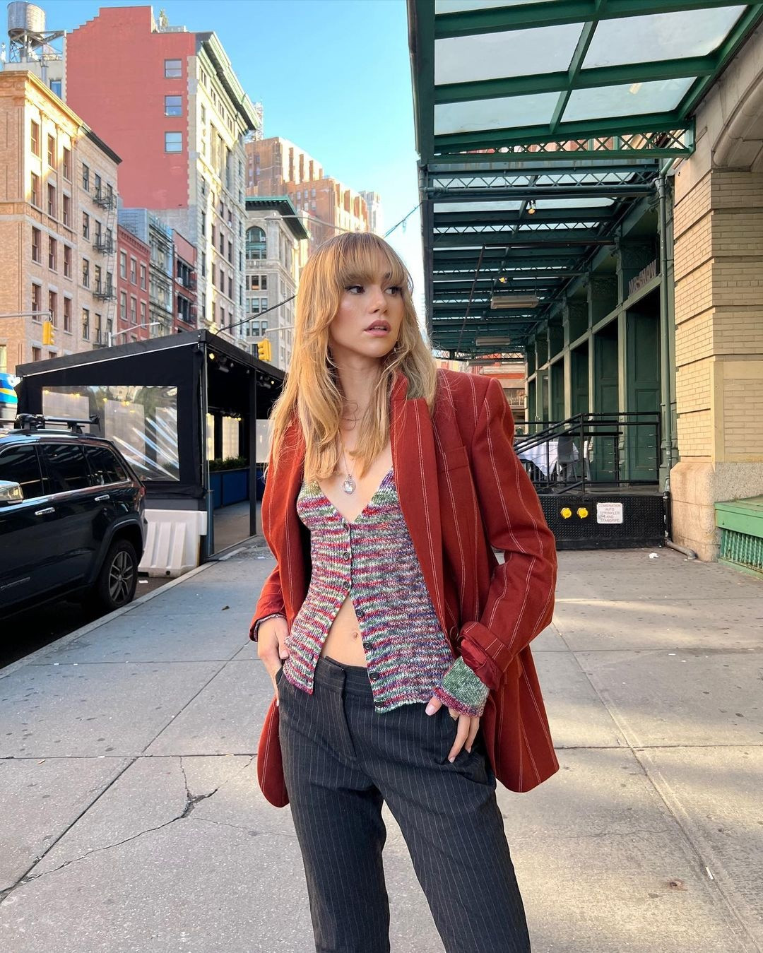 Không dừng lại ở lĩnh vực người mẫu, Suki Waterhouse nỗ lực phát triển bản thân khi thử sức với vai trò diễn viên.