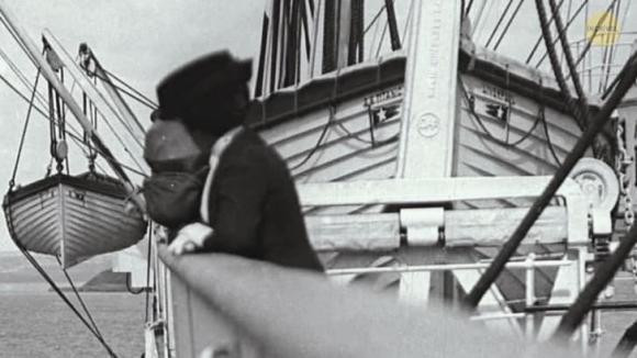 Giay phut cuoi cung, hanh khach van khong the tin tau Titanic chim-Hinh-3