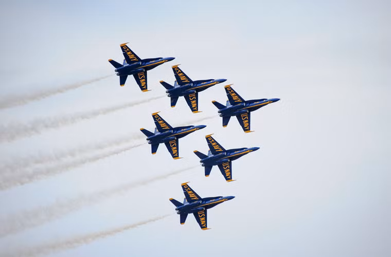 Blue Angels thuộc Hải quân Mỹ, được thành lập từ ngày 24/4/1946.