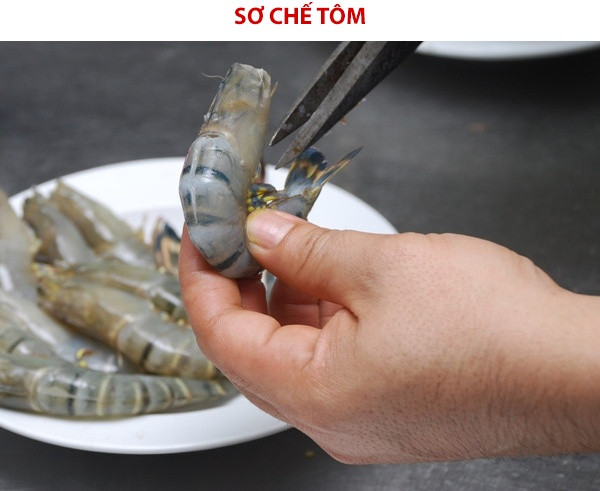 Rang tôm muốn giòn thơm, tươi đỏ thì nhất định phải thêm 1 bước này - Hình 2 Rang tom muon gion thom, tuoi do thi nhat dinh phai them 1 buoc nay-Hinh-2