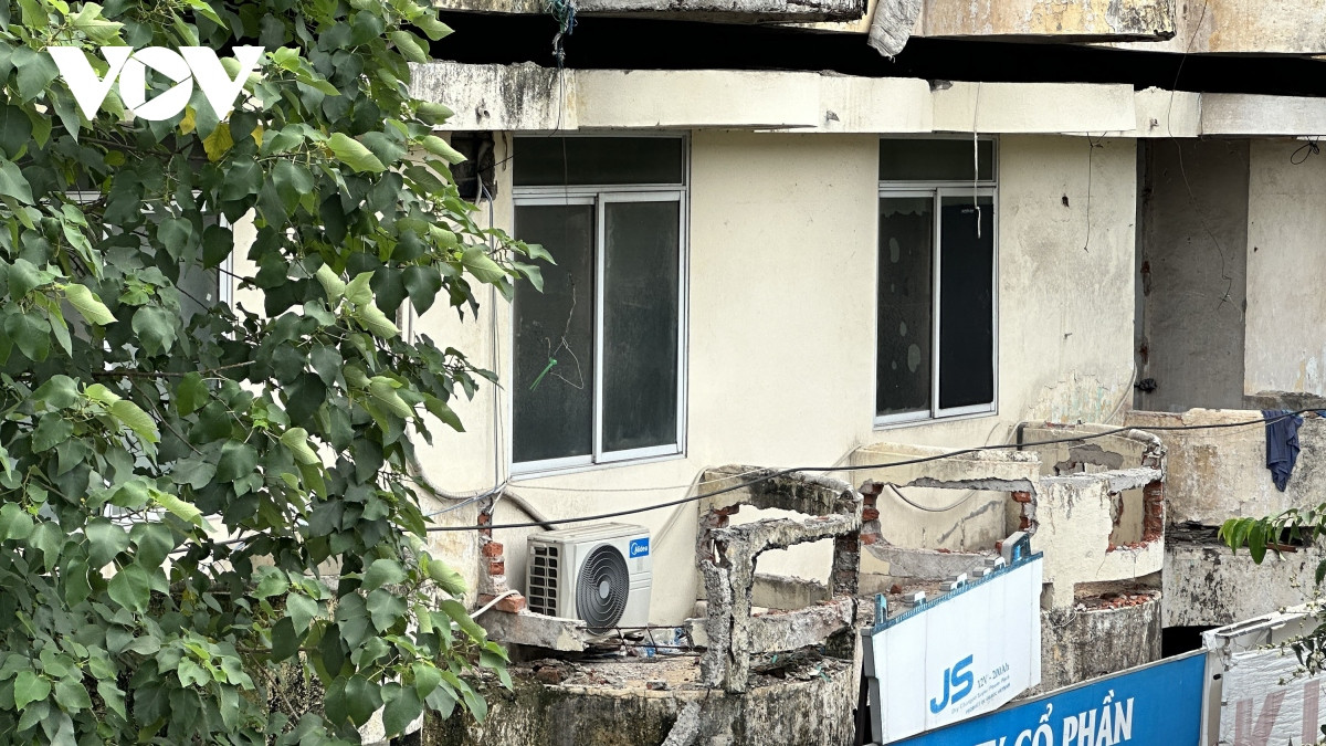 Tầng 2,3 do Hoa Anh Đào quản lý và sở hữu...