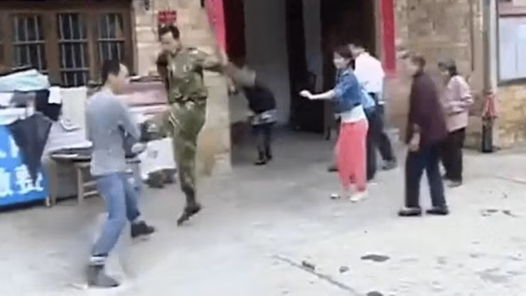 Đêm tân hôn người đàn ông mới biết vợ bị bệnh ảnh 3