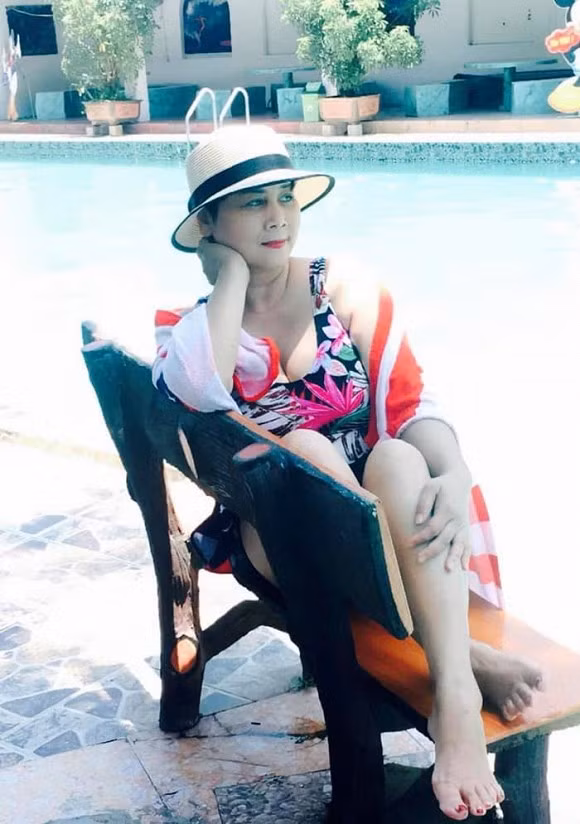 Cuoc song an yen cua NSND Minh Hang sau gan 4 nam ve huu-Hinh-8