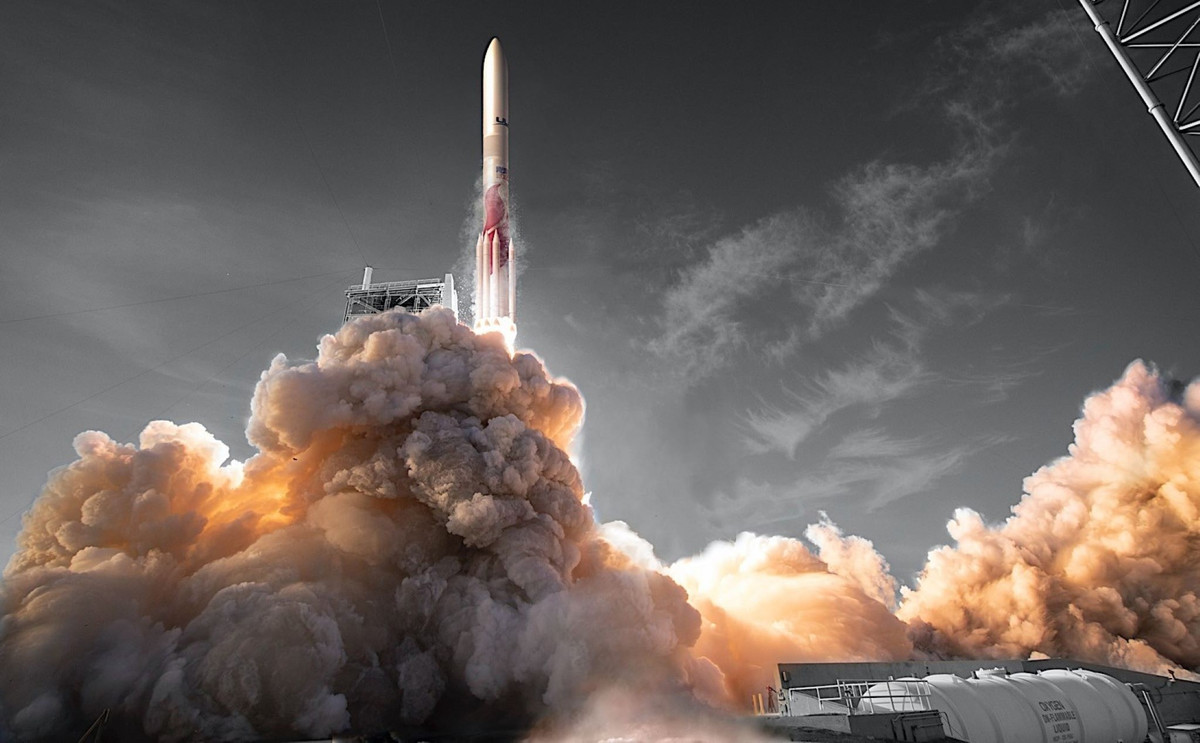 Trong khi nhiệm vụ thu thập mẫu vật từ nửa tối Mặt Trăng của Trung Quốc thành công lớn, một số công ty tư nhân của Mỹ lại liên tiếp thất bại. Tàu Peregrine với ý định mang theo tro cốt của 66 người giàu có muốn được mai táng trên mặt trăng. Không rõ là may hay rủi, còn tàu này đã gặp sự cố, lơ lửng giữa không gian rồi lao ngược về trái đất và cháy rụi trong bầu khí quyển. Con tàu và sự cố này đã không đóng góp gì cho khoa học vũ trụ ngược lại gây ra tranh cãi về đạo đức lẫn cách tiêu tiền của giới nhà giàu ích kỷ ngạo mạn.