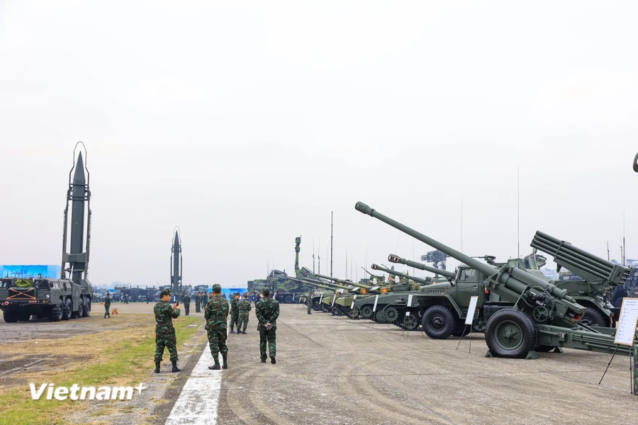 Khu vực triển lãm có tổng diện tích hơn 100.000 m2 với diện tích trưng bày trong nhà là 15.000 m2 (tăng gấp đôi so với triển lãm năm 2022). Ảnh: Hoài Nam/Vietnamplus.