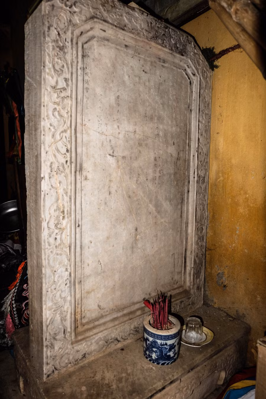 Đình làng Túy Loan được xây dựng lần đầu tiên ước chừng vào năm 1470 ở một nơi khác. Đến năm 1787, đình được trùng tu lần đầu. Năm 1888, đình bị cháy và được xây dựng lại ở mảnh đất bên cạnh dòng sông Túy Loan.