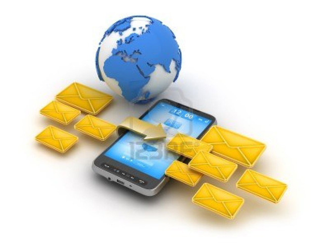 Tin nhắn 160 kí tự. Vào năm 1985, chuyên gia nghiên cứu về giao tiếp Friedhelm Hillebrand đã đưa ra tiêu chuẩn về độ dài một tin nhắn văn bản. Ông đã đánh một số câu ngẫu nhiên trong máy đánh chữ của mình và phần lớn các câu đều dưới 160 kí tự. Từ một tiêu chuẩn kĩ thuật này, SMS được xây dựng tiêu chuẩn chỉ 128 kí tự, 32 kí tự còn lại dành để lưu trữ những tùy chỉnh trong tin nhắn.