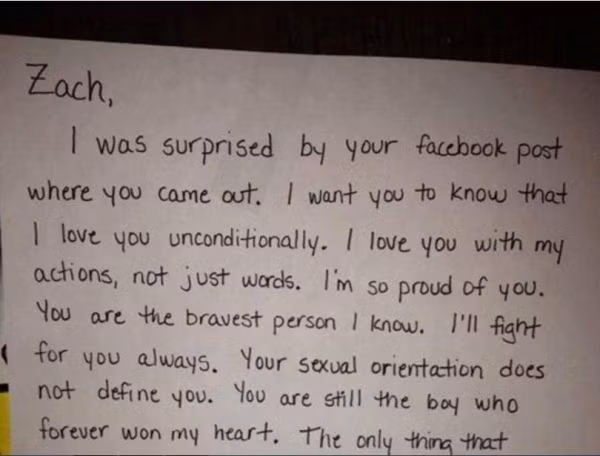 Cam dong buc thu me gui con trai dong tinh-Hinh-2